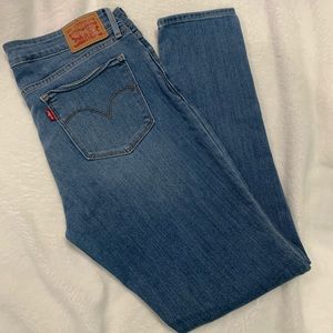 711 Skinny Levi jeans